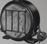 An illustration from Crouse-Hinds imperial arc headlights and imperial incandescent headlights. (1916)