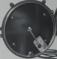An illustration from Crouse-Hinds imperial arc headlights and imperial incandescent headlights. (1916)