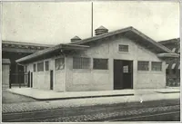 An illustration from Cement houses and private garages with constructive details (1912)