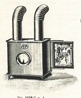 An illustration from Preisliste über optische, mechanische und elektrische Waren, Physikalische Spiele und Lehrmittel: Abteilung I. Laterna Magica, Projektions-Apparate, Postkarten-Cameras, Kinematographen, Lupen und Lesegläser, Extra-Laterna Magica-Bilder und bewegliche Verwandlungsbilder, Films (1914)