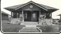 An illustration from West coast bungalows (1913)
