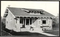 An illustration from West coast bungalows (1913)