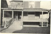 An illustration from General catalogue of E.L. Roberts & Co., wholesale manufacturers of doors, glazed sash, blinds: no. 600 (1908)