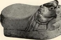 Picture 19 of 32 from Illustrated catalogue of antique Chinese bronzes, porcelains, pottery, tomb jades and rare old Chinese paintings belonging to the well-known connoisseur Dr. John C. Ferguson (1916), leaf 48