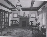 An illustration from The famous fifty and other favorite homes (1916)