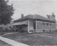 An illustration from Book A-6 of one hundred homes (1915)