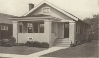 An illustration from Lewis homes: homes of character (1922)