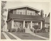 An illustration from Lewis homes: homes of character (1922)