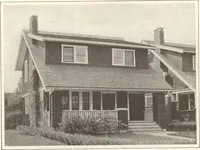 An illustration from Lewis homes: homes of character (1922)