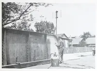Picture 6 of 9 from Metallic zinc powder in industrial paint. (1929), leaf 18