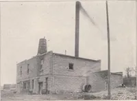 An illustration from Miracle concrete: the great modern industry (1909)