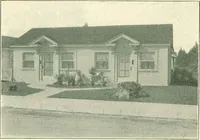 An illustration from Modern homes (1921)
