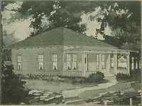 An illustration from Plans of modern homes, 320 (1913)