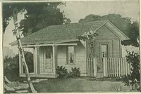 An illustration from Plans of modern homes, 320 (1913)