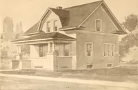 Picture 126 of 343 from Radford's Combined House and Barn Plan Book (1908), leaf 105