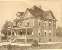 An illustration from Radford's Combined House and Barn Plan Book (1908)