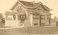 An illustration from Radford's Combined House and Barn Plan Book (1908)