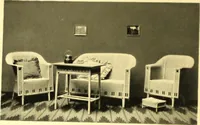 An illustration from Rheinauer Gartenmobel : Spalierwerke, Holzarbeiten fur Parkanlagen, Veranden und Wintergarten, Gartenlauben, Gartenhauser ... (1912)