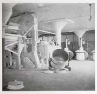 Picture 8 of 8 from The light reflection value of color in paint. (1930), leaf 19