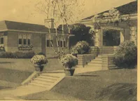 An illustration from Good houses, 3rd ed. (1922)