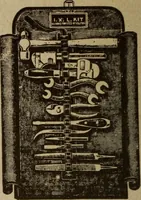 An illustration from Accessoires pour automobiles, catalogue no. 1, 1914 (1914)