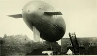 An illustration from Aëroplanes and dirigibles of war (1915)