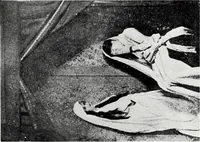 An illustration from After death--what? : Spiritistic phenomena and their interpretation (1909)