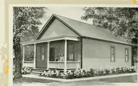 An illustration from Aladdin homes : "built in a day" Catalog no. 32 (1919)