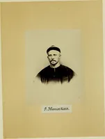 An illustration from Album chinois : ce petit album est destiné à faire connaître les véritables costumes des habitants du Céleste Empire ... : on a réuni aussi les portraits des missionnaires de la Compagnie de Jésus .. (1860)