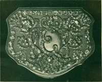 An illustration from Alfavitny ukazatel s.-peterburgskikh zolotykh i serebrianykh diel masterov, iuvelirov, graverov i proch., 1714-1814 (1907)