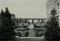 An illustration from American country houses of to-day; an illustrated account of some excellent houses built and gardens planted during the last few years, showing unmistakable influence of the modern trend in ideals architectural (1915)