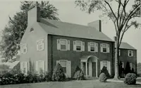 An illustration from American country houses of to-day; an illustrated account of some excellent houses built and gardens planted during the last few years, showing unmistakable influence of the modern trend in ideals architectural (1915)