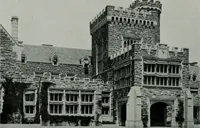 An illustration from American country houses of to-day; an illustrated account of some excellent houses built and gardens planted during the last few years, showing unmistakable influence of the modern trend in ideals architectural (1915)