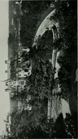 An illustration from American country houses of to-day; an illustrated account of some excellent houses built and gardens planted during the last few years, showing unmistakable influence of the modern trend in ideals architectural (1915)