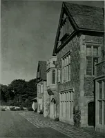 An illustration from American country houses of to-day; an illustrated account of some excellent houses built and gardens planted during the last few years, showing unmistakable influence of the modern trend in ideals architectural (1915)