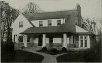 An illustration from American country houses of to-day; an illustrated account of some excellent houses built and gardens planted during the last few years, showing unmistakable influence of the modern trend in ideals architectural (1915)