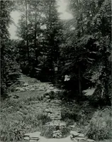 An illustration from American country houses of to-day; an illustrated account of some excellent houses built and gardens planted during the last few years, showing unmistakable influence of the modern trend in ideals architectural (1915)