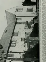 An illustration from American country houses of to-day; an illustrated account of some excellent houses built and gardens planted during the last few years, showing unmistakable influence of the modern trend in ideals architectural (1915)