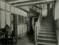 An illustration from American country houses of to-day; an illustrated account of some excellent houses built and gardens planted during the last few years, showing unmistakable influence of the modern trend in ideals architectural (1915)