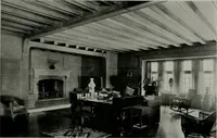 An illustration from American country houses of to-day; an illustrated account of some excellent houses built and gardens planted during the last few years, showing unmistakable influence of the modern trend in ideals architectural (1915)