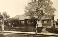 Picture 365 of 926 from American homes and gardens (1905), leaf 173