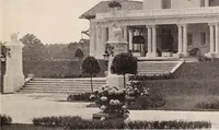 An illustration from American homes and gardens (1905)
