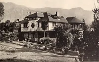 An illustration from American homes and gardens (1905)