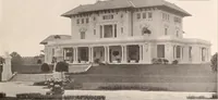 An illustration from American homes and gardens (1905)