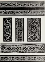 An illustration from Antiche trine italiane : trine ad ago (1908)