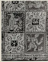 An illustration from Antiche trine italiane : trine ad ago (1908)