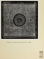 An illustration from Antiche trine italiane : trine ad ago (1908)