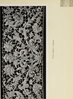An illustration from Antiche trine italiane : trine ad ago (1908)