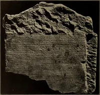 An illustration from Archaiologik ephmeris : ekdidomen hypo ts en Athnais Archaiologiks Hetairias (1862)
