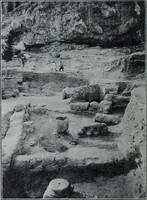 An illustration from Archaiologik ephmeris : ekdidomen hypo ts en Athnais Archaiologiks Hetairias (1862)